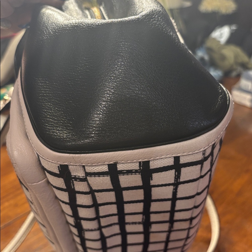 Coach Madison Madeline Peyton Tote 28082 Graphic Grid Black White - Picture 6 of 11